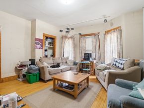 26-28 Wood St, Fitchburg MA 01420