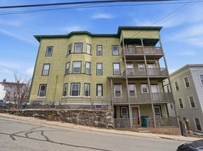 26-28 Wood St, Fitchburg MA 01420