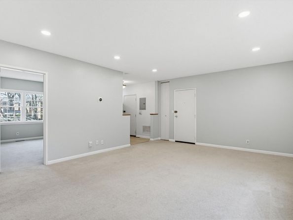 128 Lake Shore Rd. 1, Boston MA 02135
