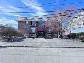 27 Gordon St 204, Framingham MA 01702