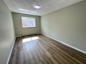 27 Gordon St 204, Framingham MA 01702