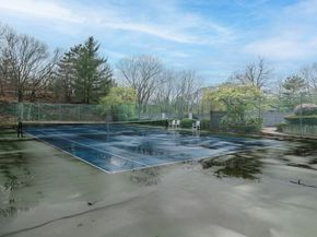 403 Tuckers Ln 403, Hingham MA 02043