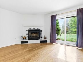 403 Tuckers Ln 403, Hingham MA 02043