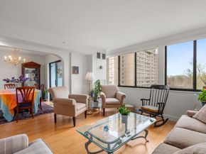 250 Hammond Pond Parkway 705S, Newton MA 02467