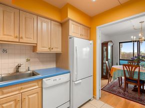 250 Hammond Pond Parkway 705S, Newton MA 02467