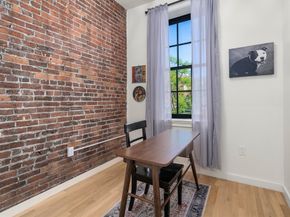 22 Kenilworth St, Boston MA 02119