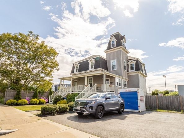 189 Shirley St 1, Winthrop MA 02152