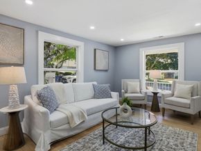 8 Linden Rd 1, Melrose MA 02176