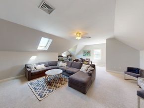 13 Green St _, Newton MA 02458