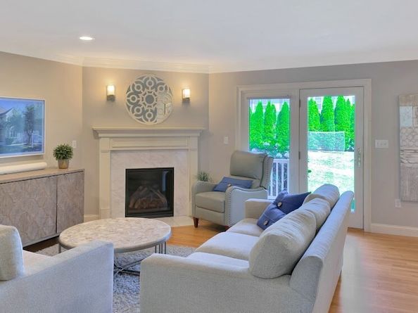 13 Green St _, Newton MA 02458