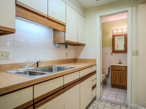 4105 Woodbridge Road 4105, Peabody MA 01960