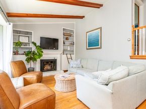 77 Clinton Rd, Weymouth MA 02189