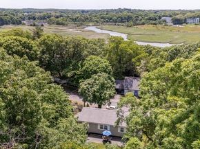77 Clinton Rd, Weymouth MA 02189