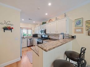 267 Allerton Commons Ln 267, Braintree MA 02184