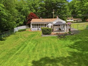 296 Bigelow St, Marlborough MA 01752