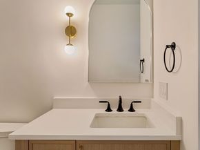 15 South Waverly 15, Boston MA 02135