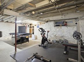 7 West St, Oxford MA 01540