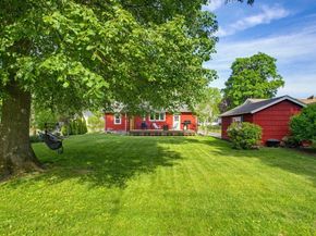 7 West St, Oxford MA 01540