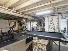 7 West St, Oxford MA 01540