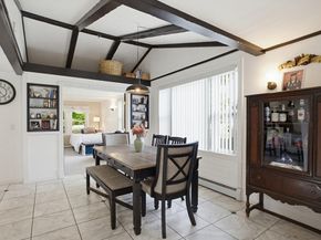 7 West St, Oxford MA 01540