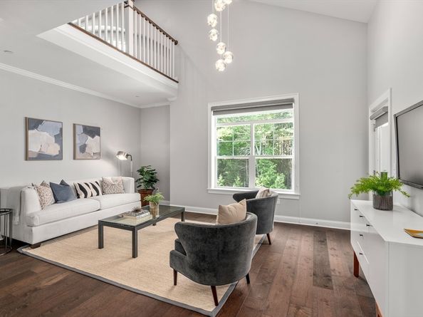 635 Old Post Road 2303, Sharon MA 02067