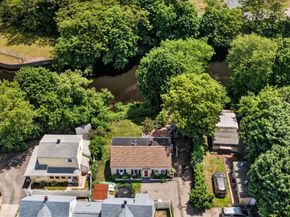 40 Lake St, Weymouth MA 02189