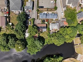 40 Lake St, Weymouth MA 02189