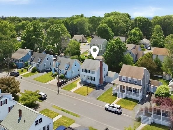 31 Beech Street, Dedham MA 02026
