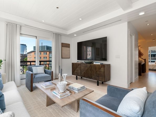 50 Battery St 401/501, Boston MA 02109