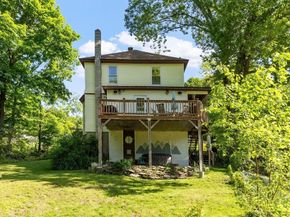 113 Simonds St, Fitchburg MA 01420