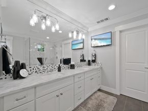 1052 Mcbain Avenue, Campbell CA 95008
