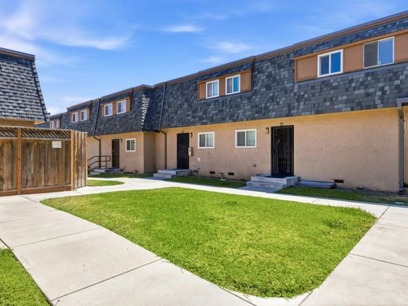 2925 Florence Avenue 35, San Jose CA 95127