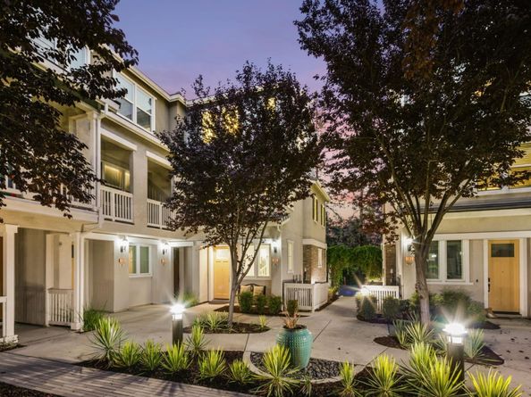 102 Lemmon Terrace, Sunnyvale CA 94086