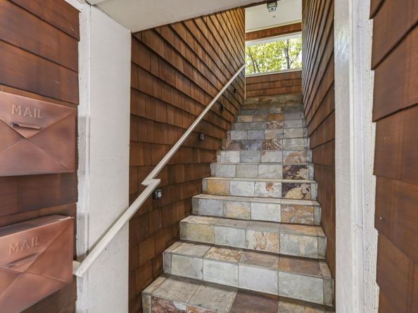 1263 Holly Street B, San Carlos CA 94070