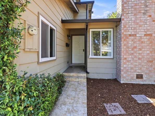 1109 Wright Avenue, Mountain View CA 94043