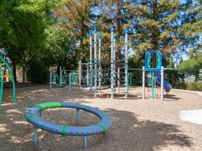 466 Costa Mesa Terrace D, Sunnyvale CA 94085