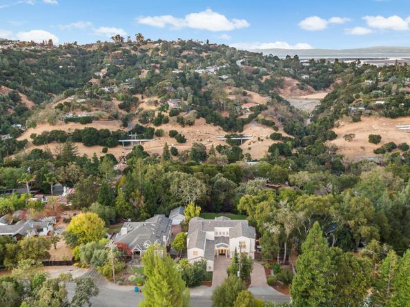 303 Lakeview Way, Emerald Hills CA 94062