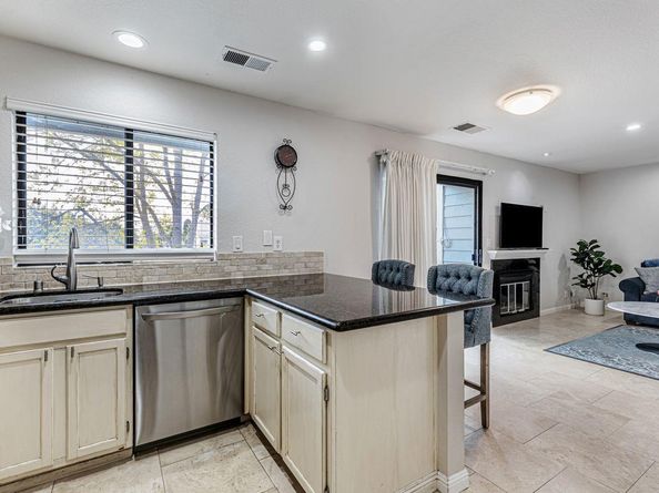 94 Elder Drive F, Pacheco CA 94553