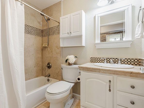 94 Elder Drive F, Pacheco CA 94553