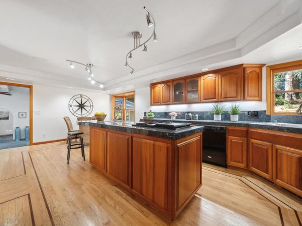 24751 Hutchinson Road, Los Gatos CA 95033