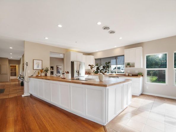 389 Corralitos Road, Watsonville CA 95076