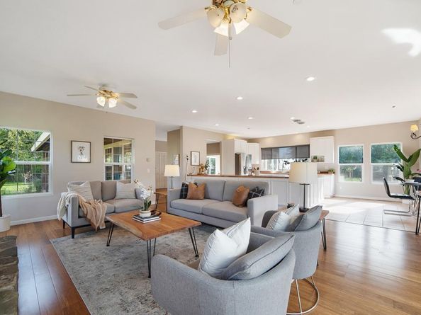 389 Corralitos Road, Watsonville CA 95076
