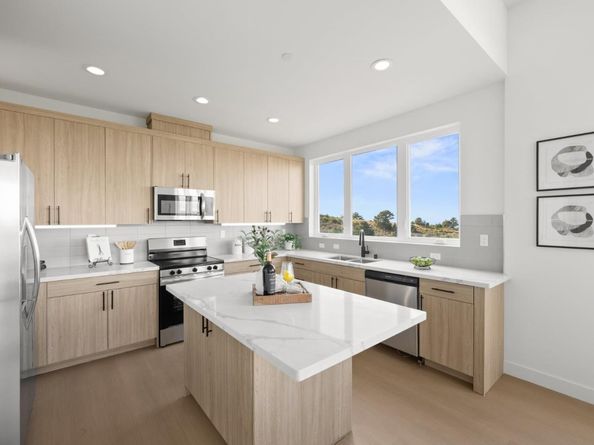 811 Fassler Avenue, Pacifica CA 94044