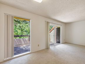 285 Tradewinds Drive 6, San Jose CA 95123