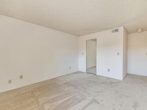 285 Tradewinds Drive 6, San Jose CA 95123