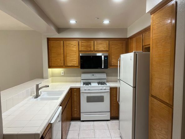6986 Gregorich Drive C, San Jose CA 95138