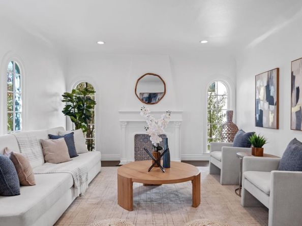 1250 Hauser Boulevard, Los Angeles CA 90019