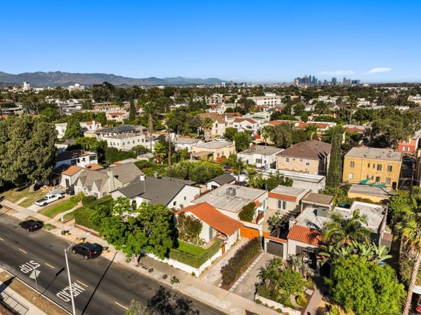 1250 Hauser Boulevard, Los Angeles CA 90019