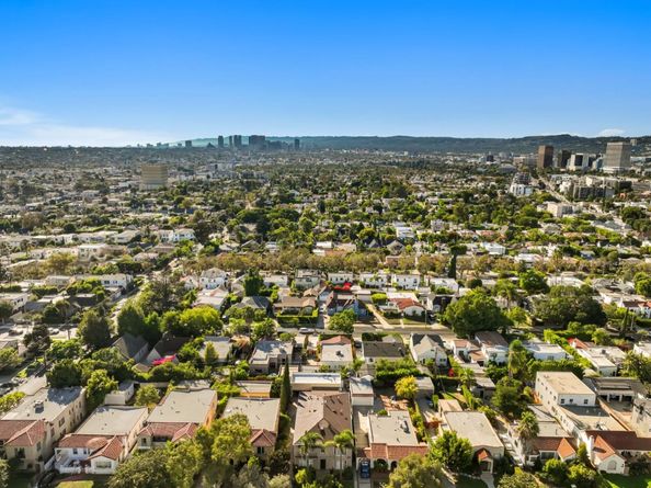 1250 Hauser Boulevard, Los Angeles CA 90019