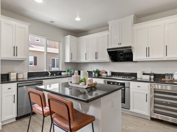 1725 Hillebrant Place, Santa Clara CA 95050